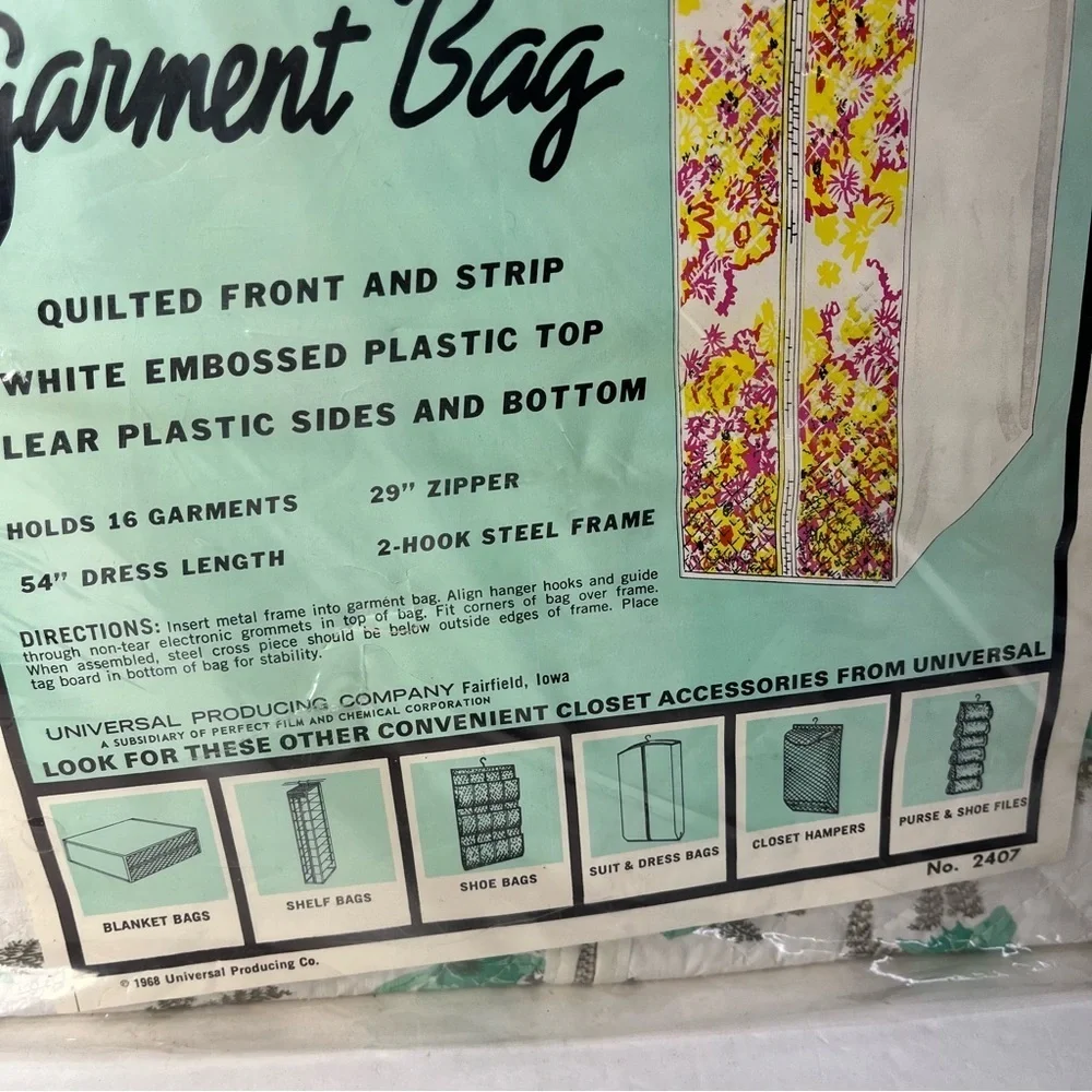 Vintage Universal Jumbo Garment Bag From 1968 Blue/White Floral Clothes Holder